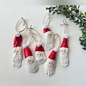 NWT Hand Painted Santa Claus Oyster Shell Ornaments - Set of 6